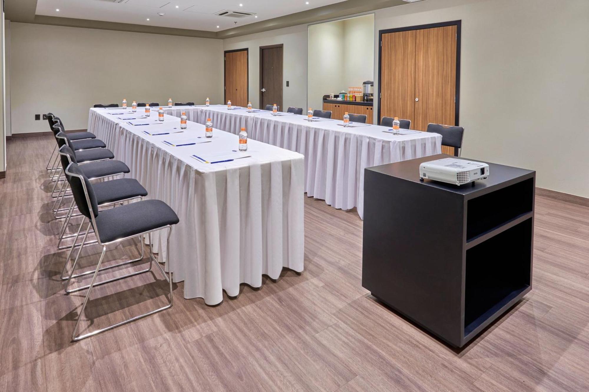 City Express By Marriott Guaymas Extérieur photo