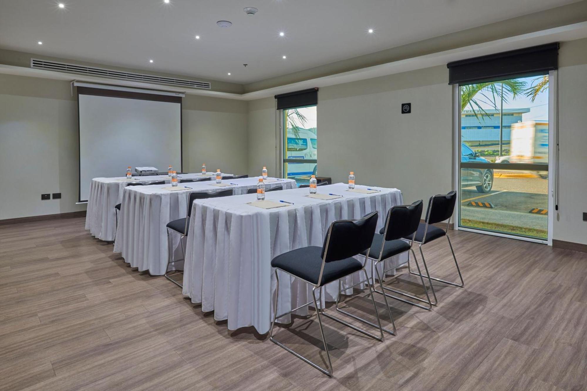 City Express By Marriott Guaymas Extérieur photo