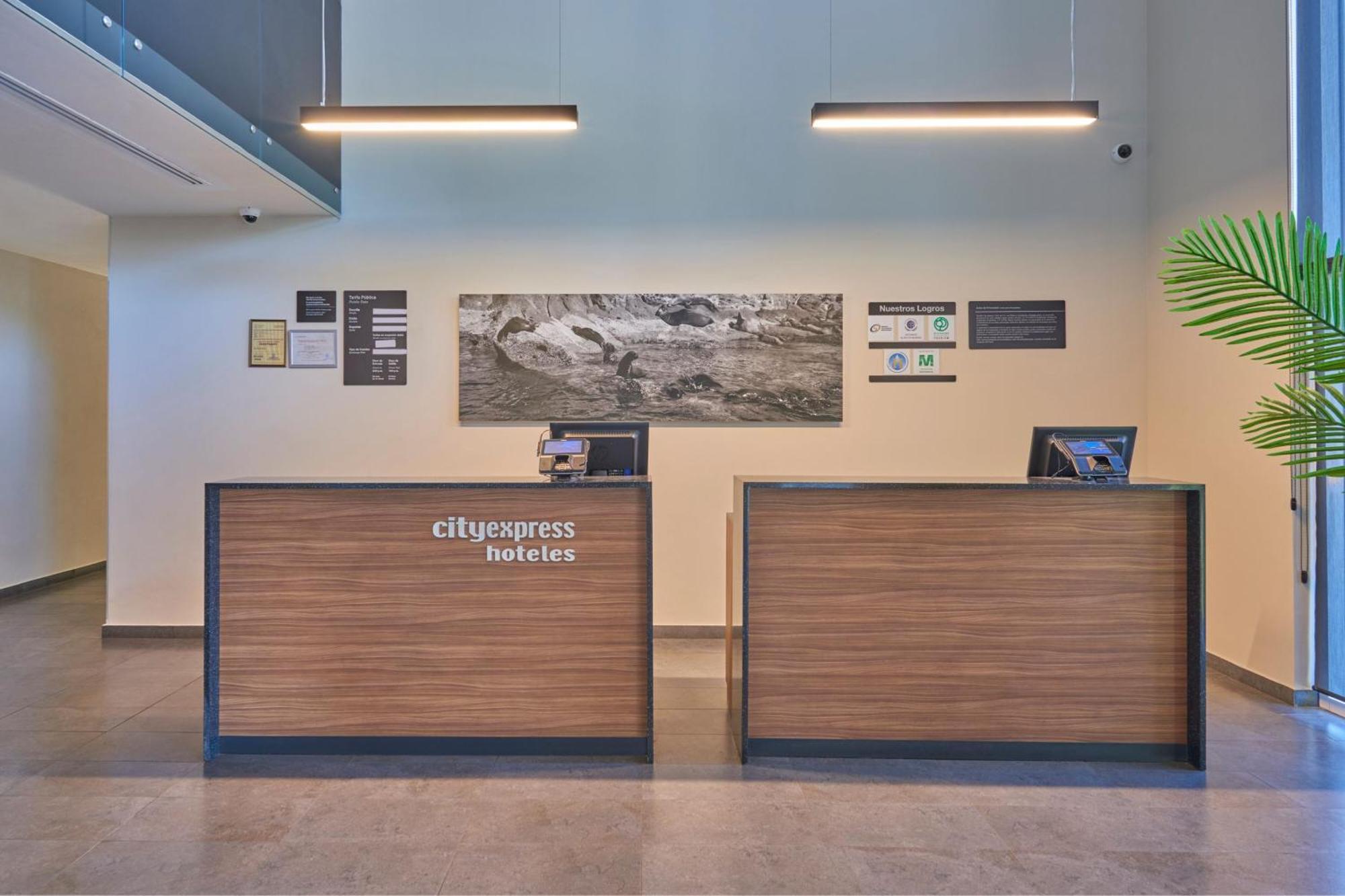 City Express By Marriott Guaymas Extérieur photo