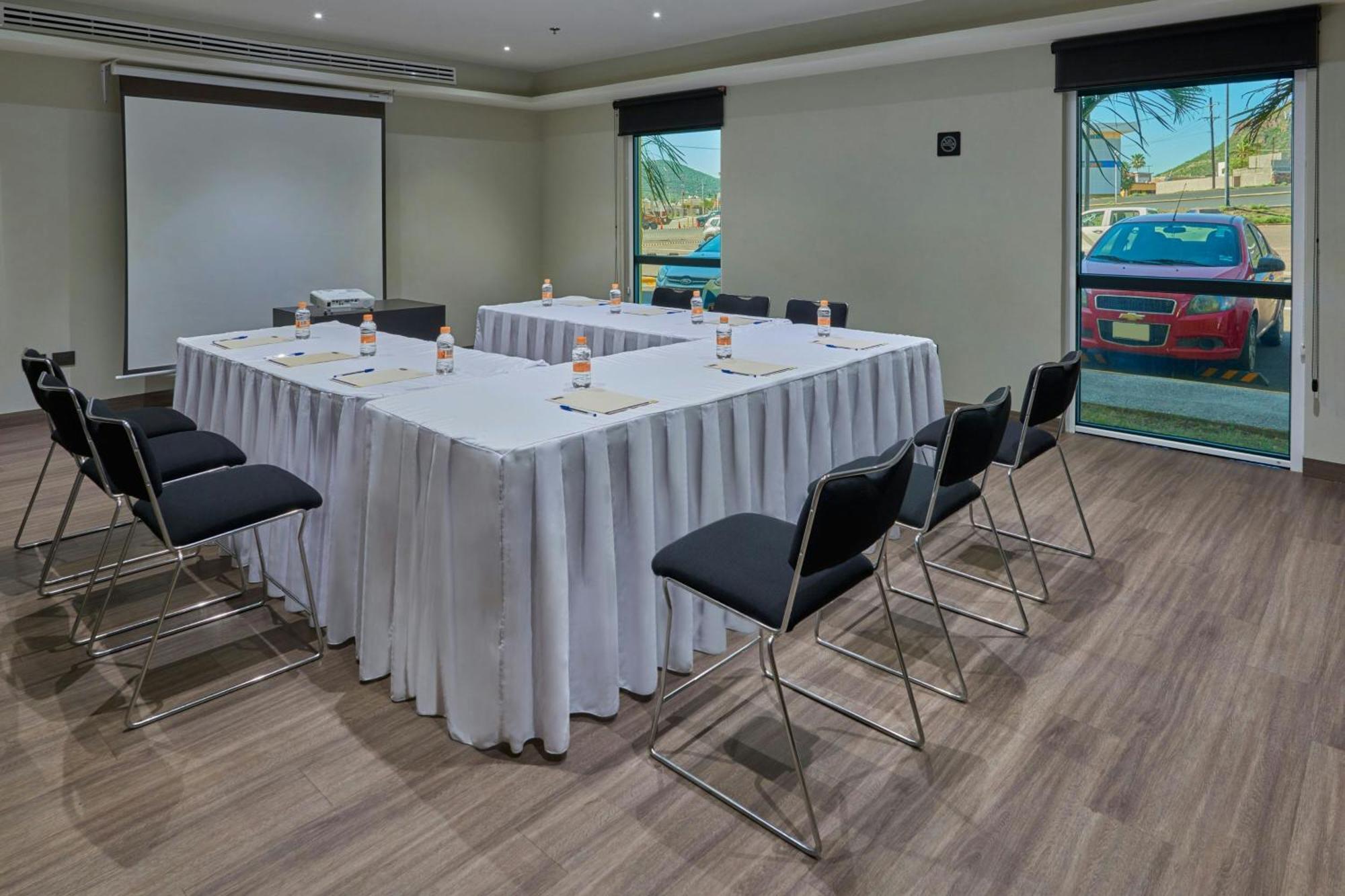City Express By Marriott Guaymas Extérieur photo