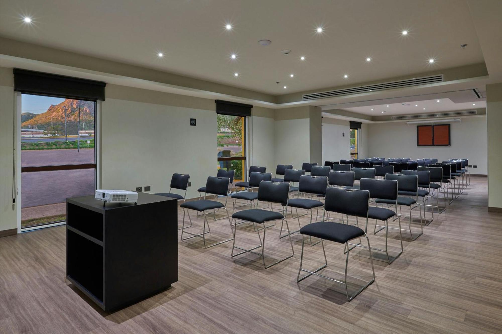 City Express By Marriott Guaymas Extérieur photo